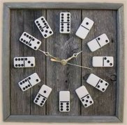 Wall clock to brush sense of the living room wall clock make